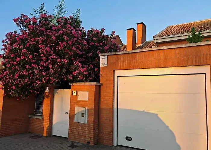 בית נופש Marel Valladolid Aldeamayor de San Martin