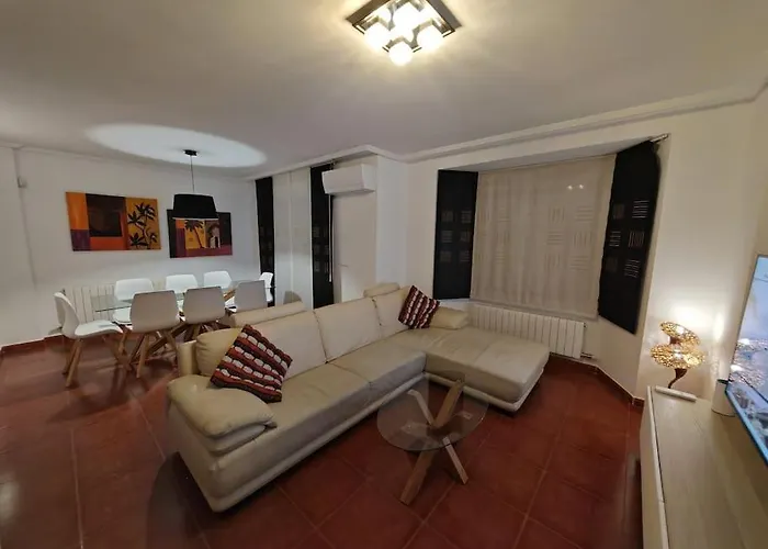 Marel Valladolid בית נופש